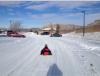 Friday 28.12.2012 - es hat nochmal geschneit und Sam testet den Rutschfaktor der Strassen
