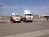 Thursday 5.07.2012 - hier sieht man mal den Unterschied von einem 2-Axle City Tractor zu einem 3-Axle Line Haul Cabover