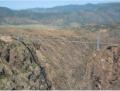 ... an der Royal Gorge Bridge mussten nur ein Bretter ausgewechselt / ersetzt werden ...