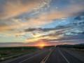 Monday 30.8.2021 - Sonnenaufgang auf'm Highway MC85 sdwestlich von Goodyear ...