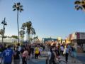 ... Venice Boardwalk - Shopping Zeile am Strand ...