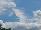 ... Wolken in Regenbogenfarben ...