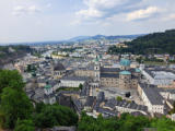 ... Ausblick von der Festung Hohensalzburg auf die Altstadt ...